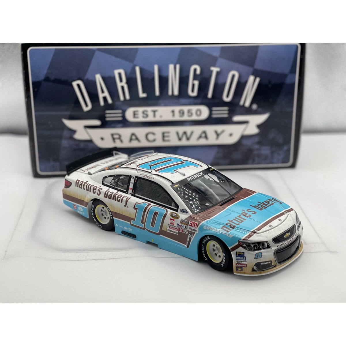 Danica Patrick #10 Nature’s Bakery Darlington 2016 SS 1 of 709