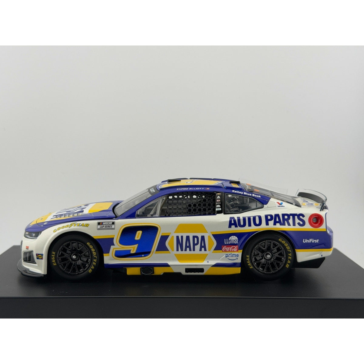 Chase Elliott #9 NAPA 2026 Camaro Liquid Color 1 of 48 DIN 19 Rare 1:24 Diecast