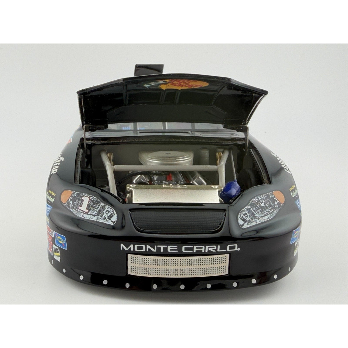Martin Truex Jr. #1 Bass Pro Shops 2005 Monte Carlo RCCA Club Car 1/288 DIN 215