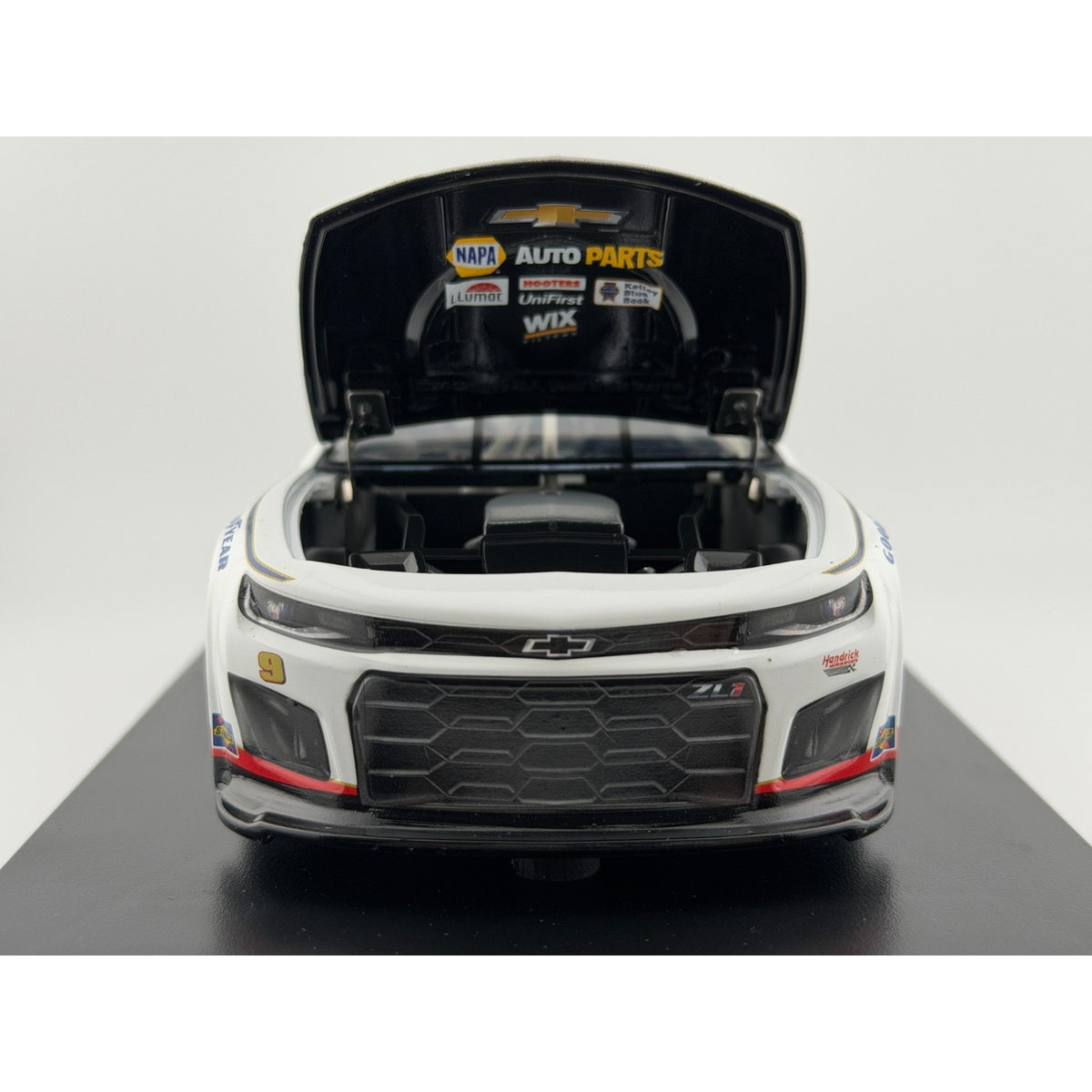 Chase Elliott #9 UniFirst Throwback 2024 Camaro ZL1 ELITE 1/274 DIN 6