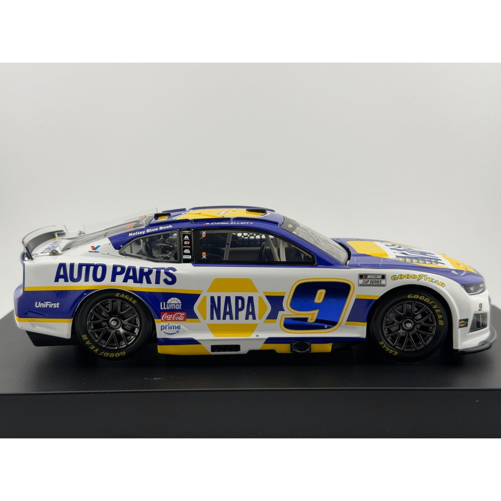 Chase Elliott #9 NAPA 2026 Chevrolet Camaro Elite Autographed 1 of 72 DIN 65