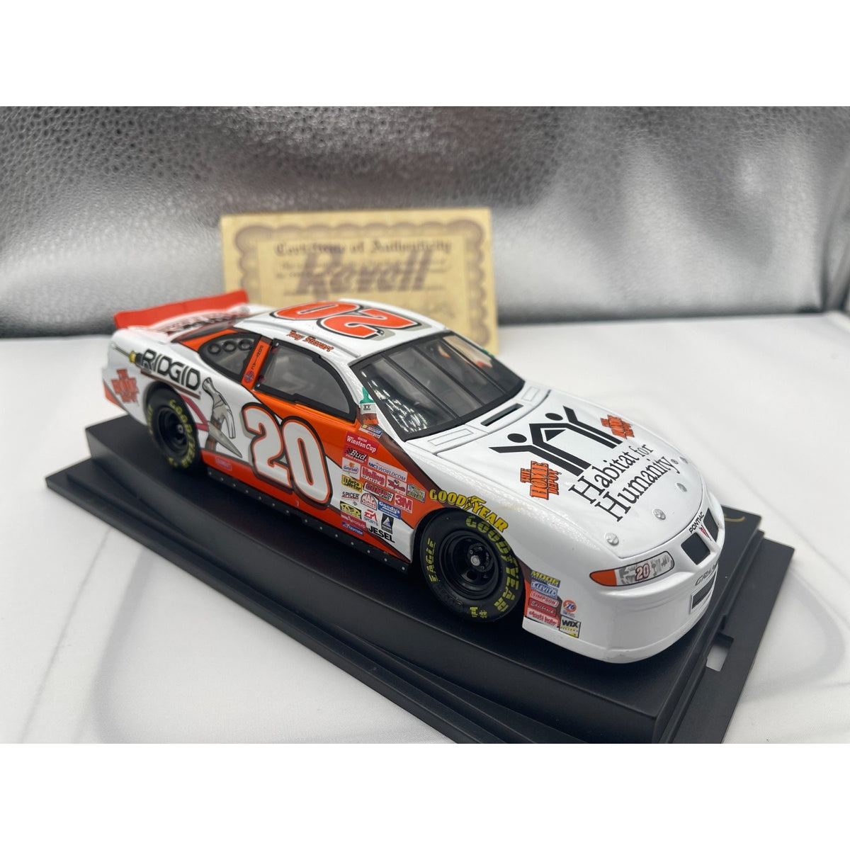 Tony Stewart #20 Home Depot Habitat for Humanity 1999 Pontiac Revell 1:24 - No Box