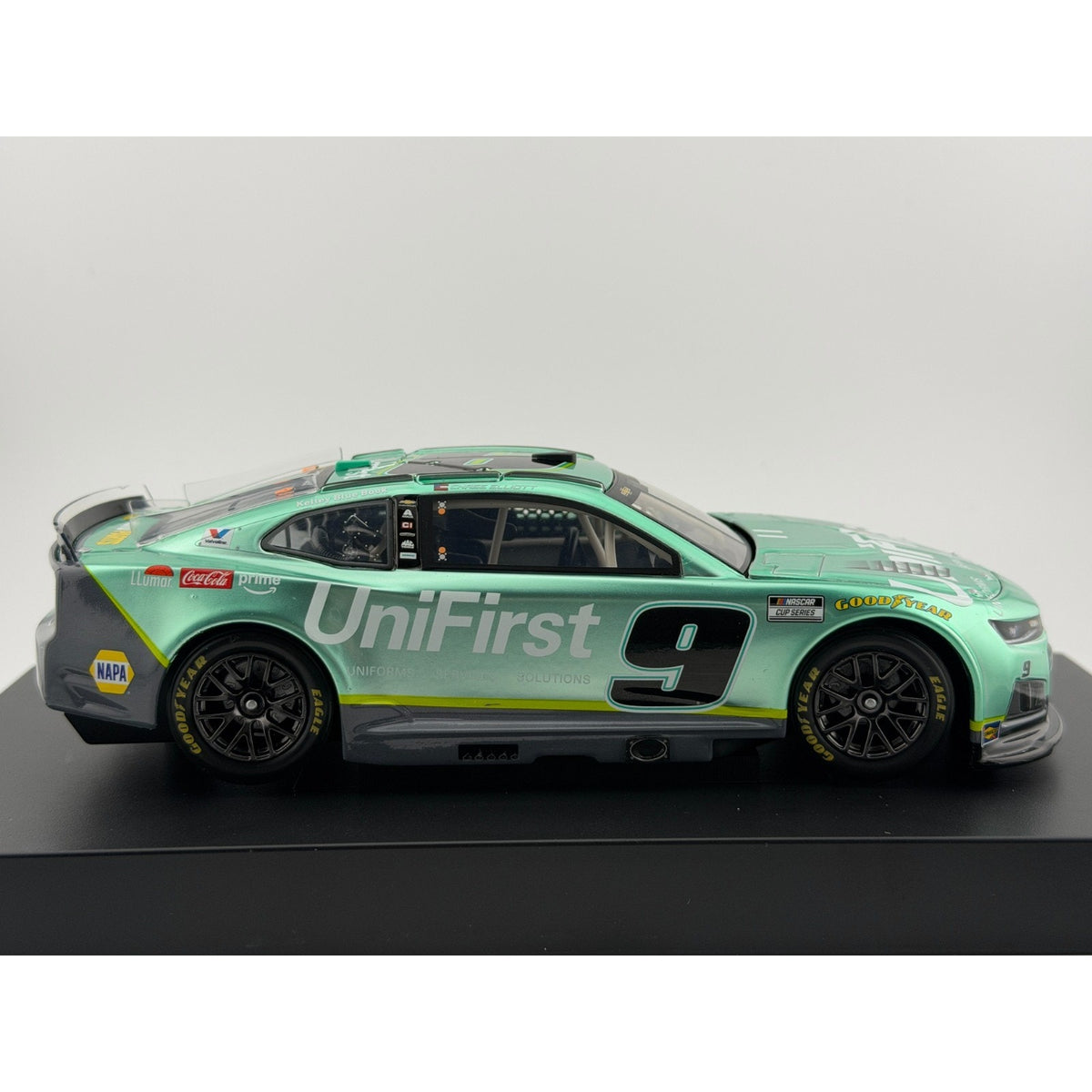 Chase Elliott #9 UniFirst 2026 Chevrolet Camaro Liquid Color 1 of 48 DIN 29