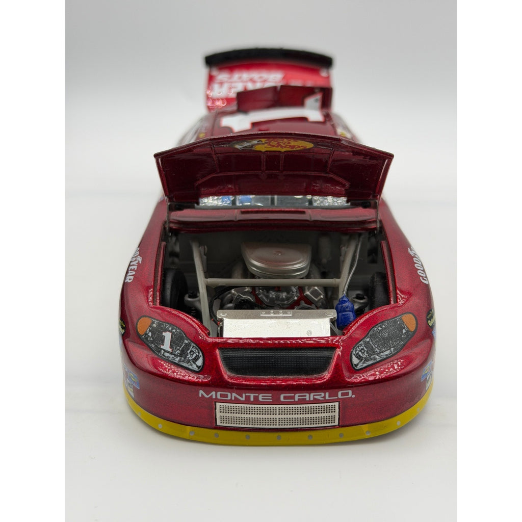 Martin Truex Jr. #1 Bass Pro Shops 2005 Monte Carlo Rookie Stripes 1/6592