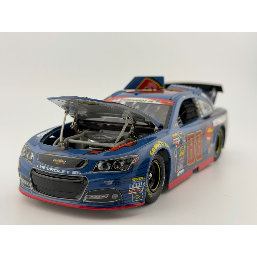 Dale Earnhardt Jr. #88 National Guard Superman 2014 SS Elite 1 of 700 DIN 342