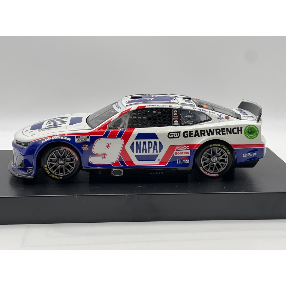 Chase Elliott #9 NAPA Salutes 2022 Camaro ZL1 1:24 NASCAR Diecast 1 of 744