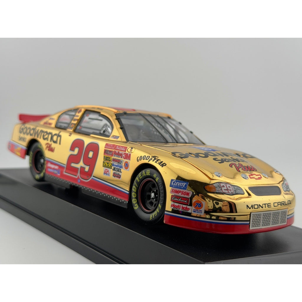 Kevin Harvick #29 GM Goodwrench 2001 Monte Carlo 24K Gold 1:24 1 of 2000