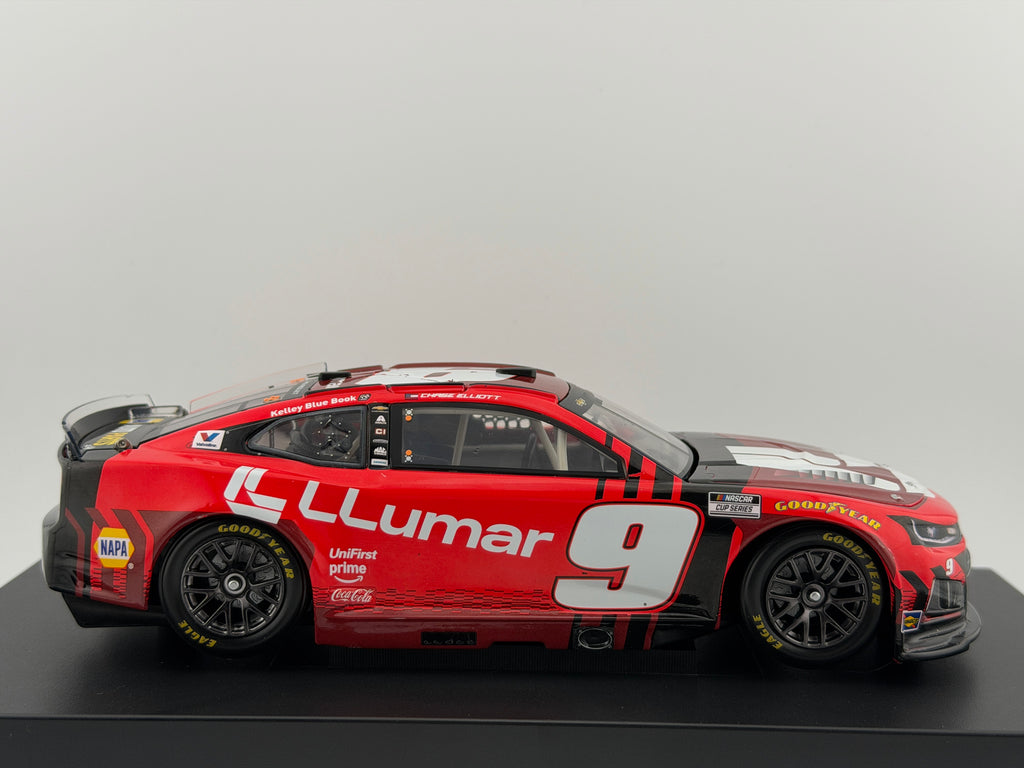 Chase Elliott #9 LLumar 2026 Chevrolet RCCA ELITE 1:24 1 of 181 DIN 136 - photo 1237