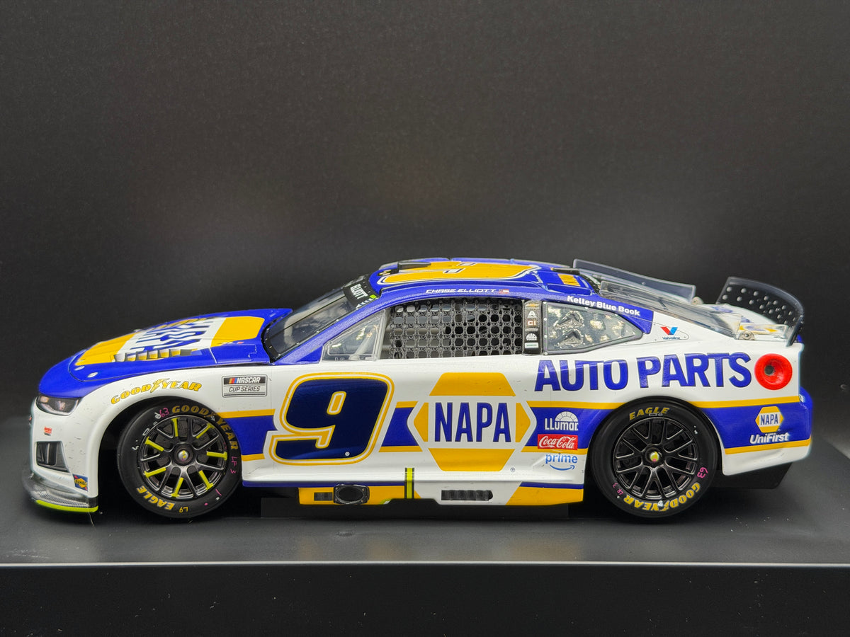 Chase Elliott #9 NAPA 2026 Duel at Daytona Win Lionel ELITE diecast, driver-side profile