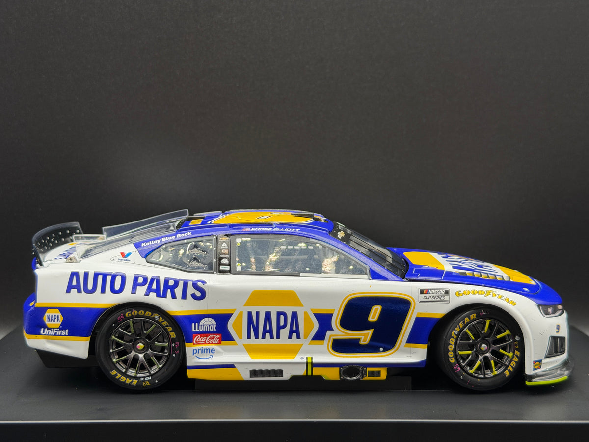 Chase Elliott #9 NAPA 2026 Duel at Daytona Win Lionel ELITE diecast, passenger-side profile