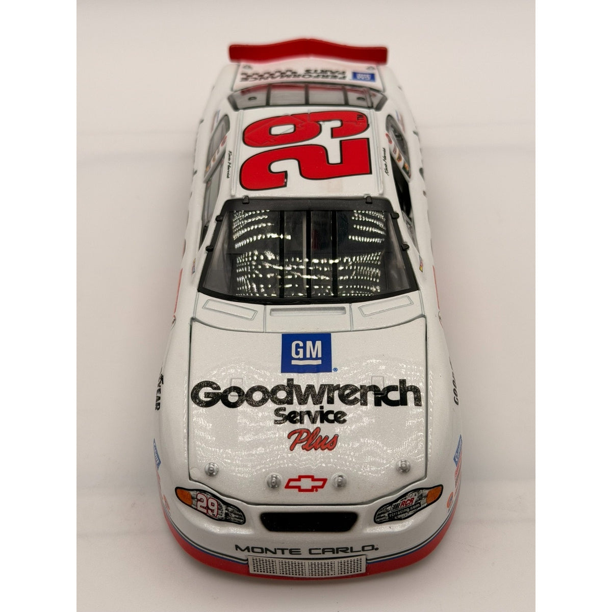 Kevin Harvick #29 GM Goodwrench Rookie of the Year 2001 Monte Carlo 1/37812