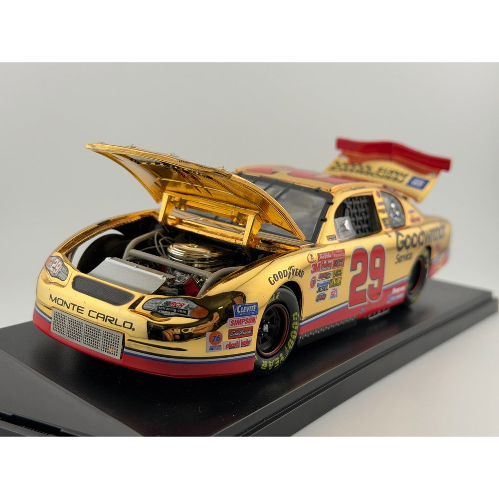 Kevin Harvick #29 GM Goodwrench 2001 Monte Carlo 24K Gold 1:24 1 of 2000