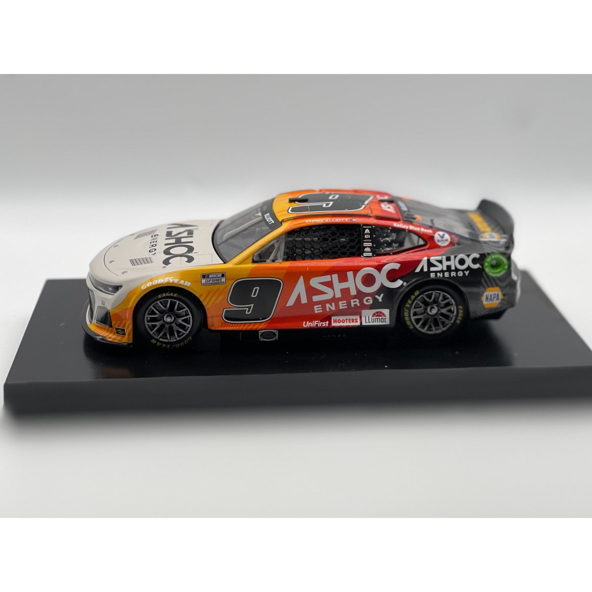 Chase Elliott #9 ASHOC 2022 Camaro ZL1 1 of 1056