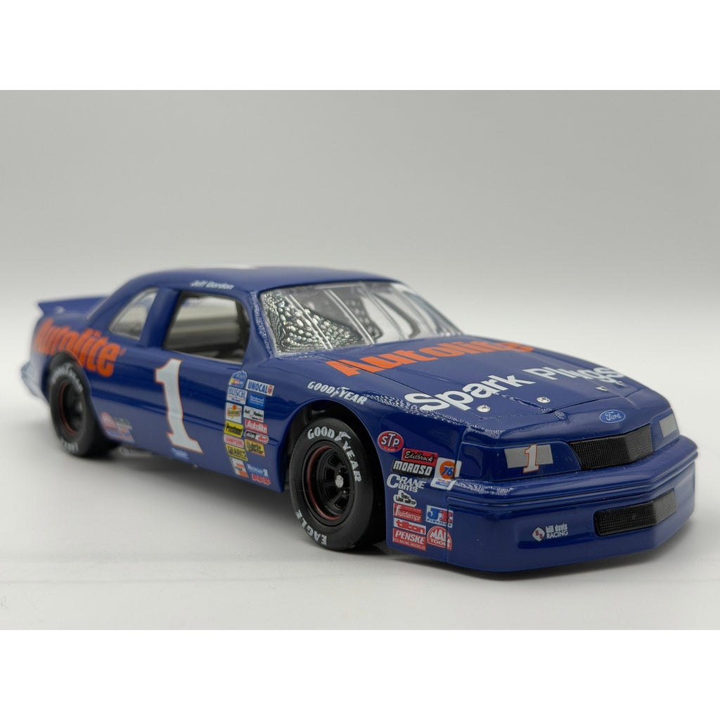 Jeff Gordon #1 Autolite 1989 Thunderbird 1/15036 NASCAR Diecast
