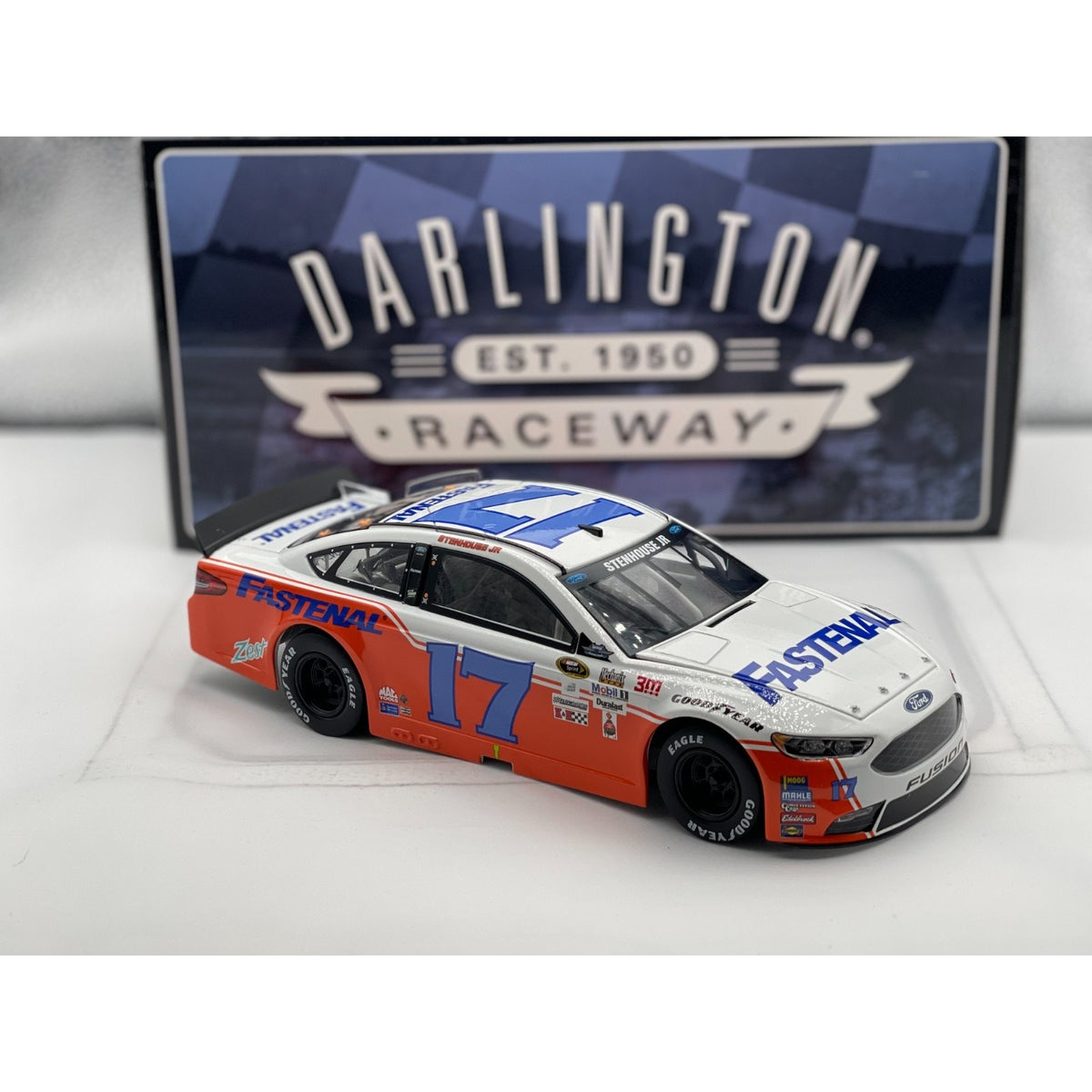 Ricky Stenhouse Jr. #17 Fastenal Darlington 2016 Fusion 1 of 505