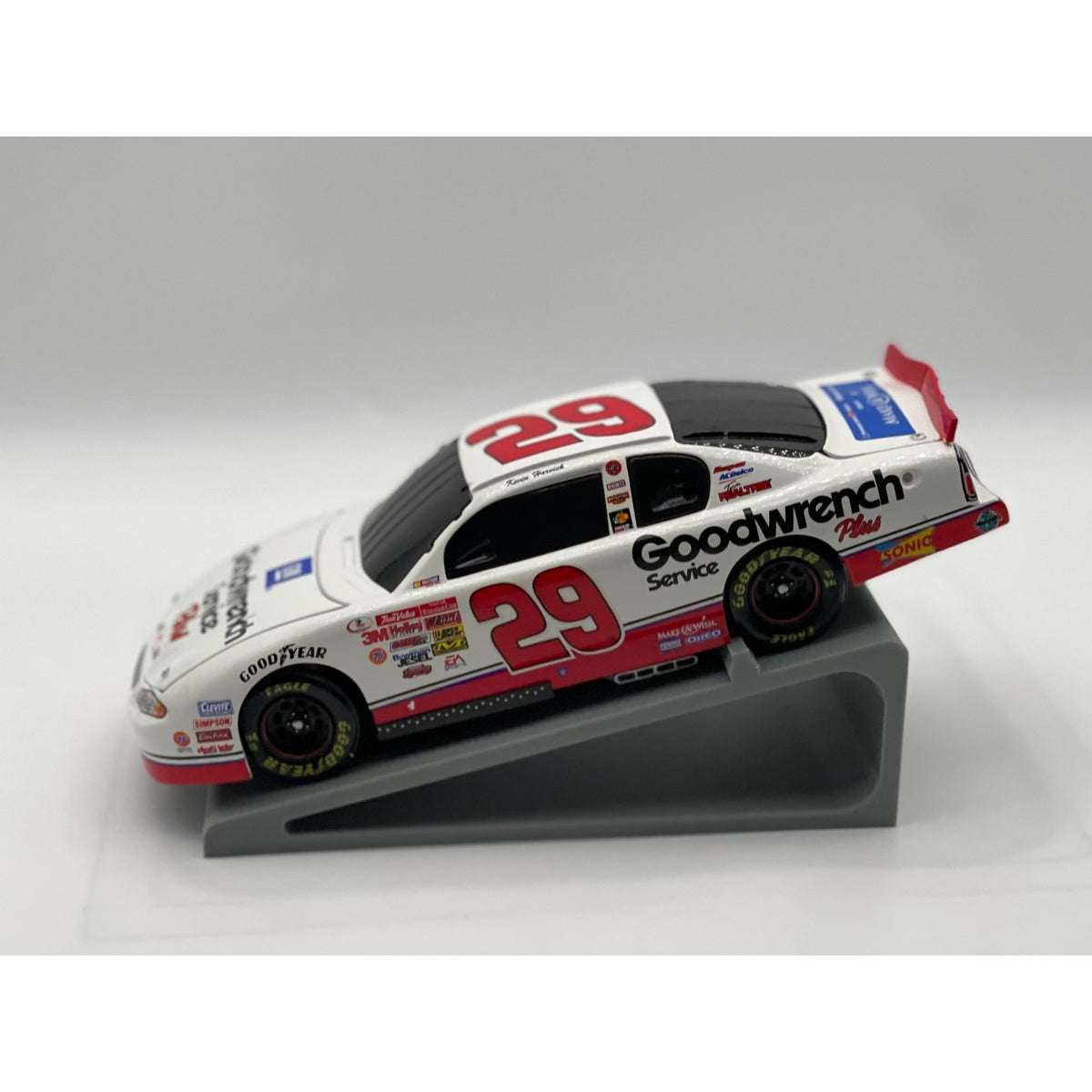 Kevin Harvick #29 GM Goodwrench Make A Wish 2001 Black Window Car 1:24