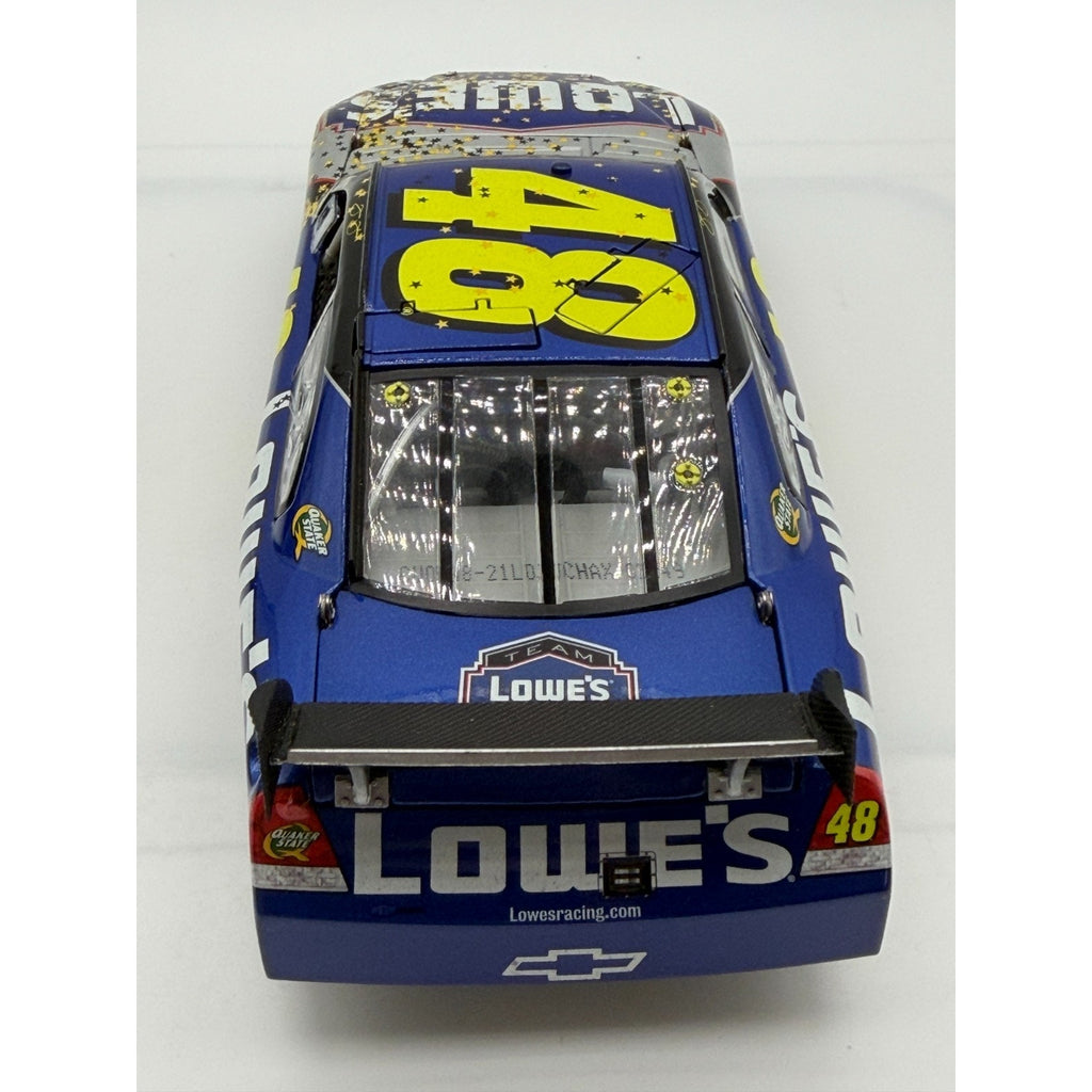 Jimmie Johnson #48 Lowe's 2009 Sprint Cup Champ Raced Version 1/5572 DIN 2549