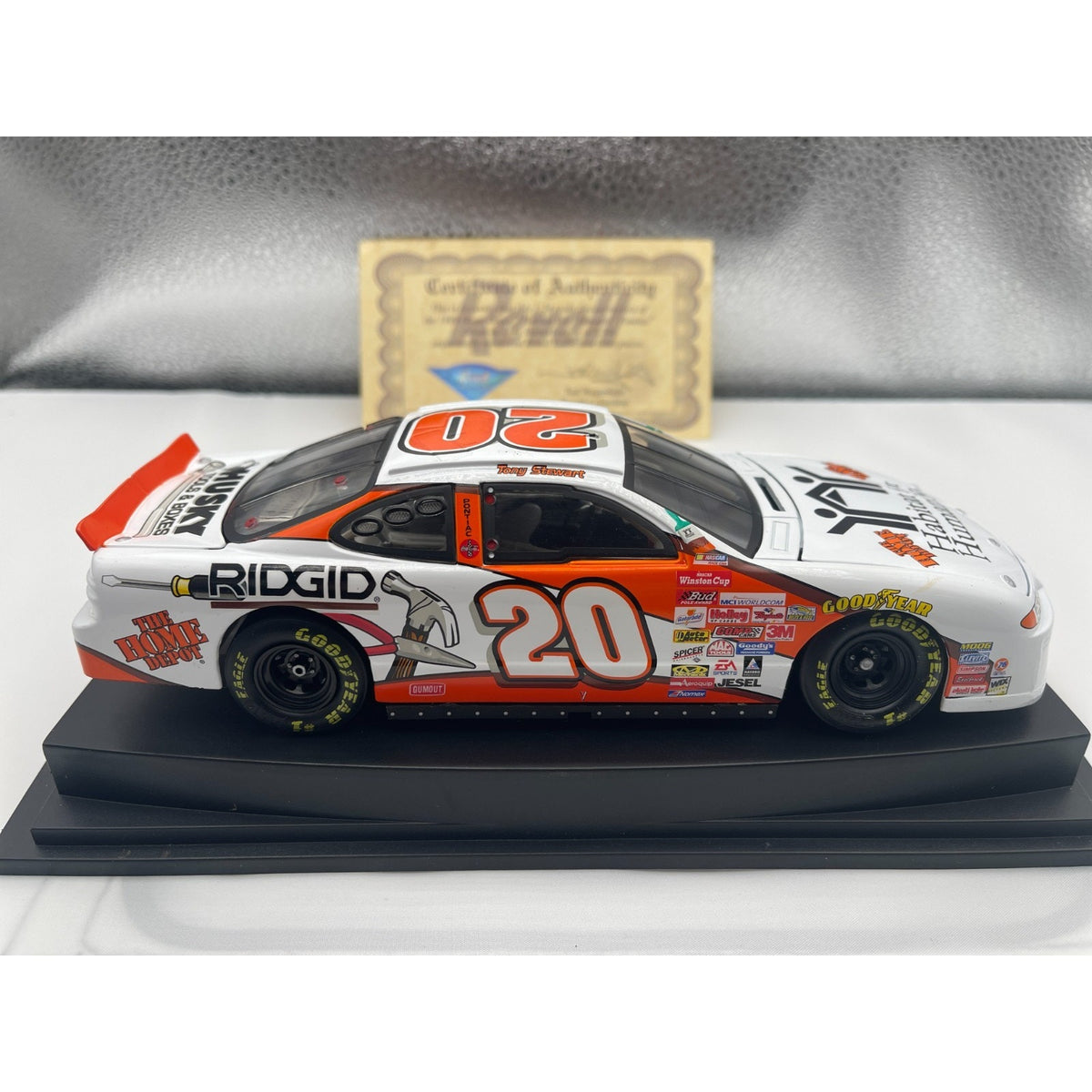 Tony Stewart #20 Home Depot Habitat for Humanity 1999 Pontiac Revell 1:24 - No Box
