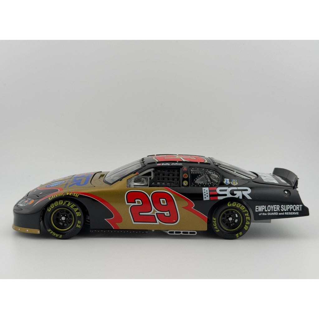 Bobby Labonte #29 ESGR Army Reserve 2004 Monte Carlo 1:24 1 of 4824 NASCAR
