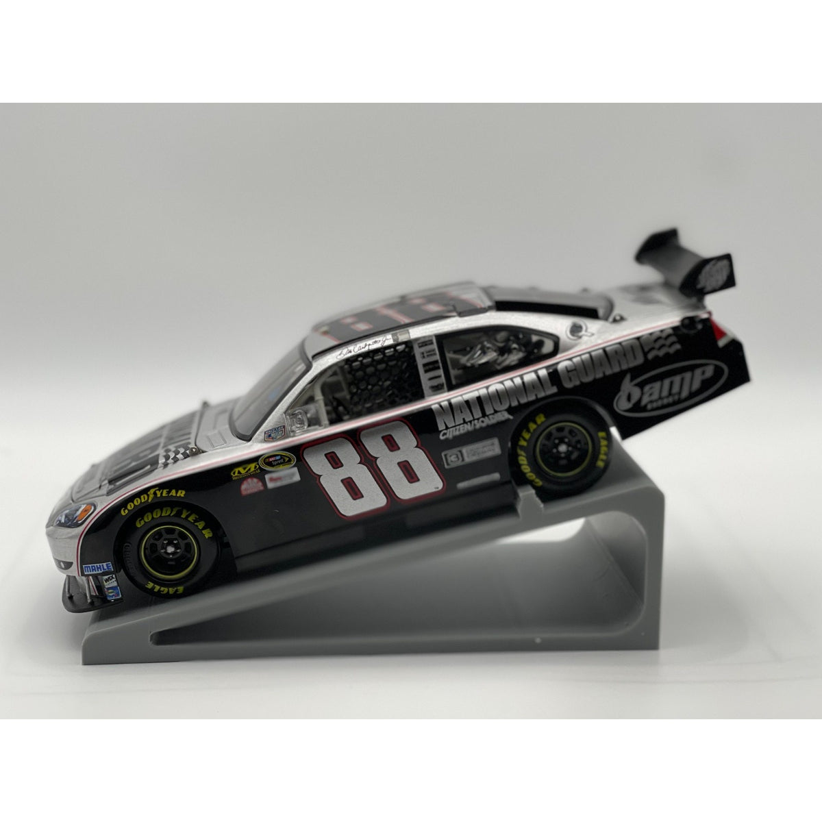 Dale Earnhardt Jr. #88 National Guard Citizen Soldier 2008 Impala SS 1:24