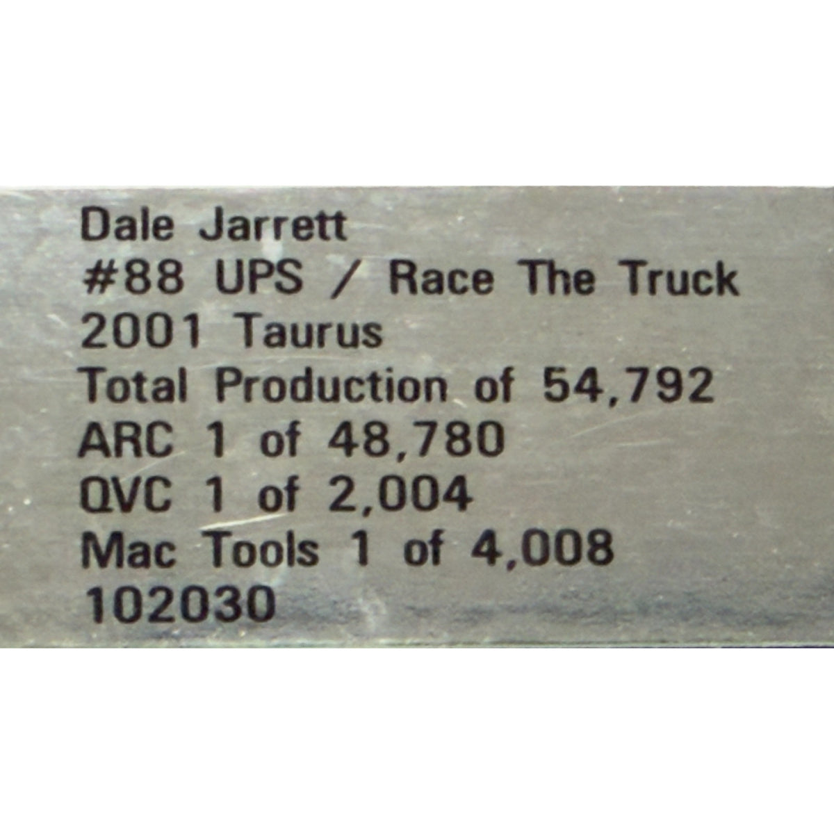 Dale Jarrett #88 UPS "Race The Truck" 2001 Ford Taurus 1:24 NASCAR Diecast