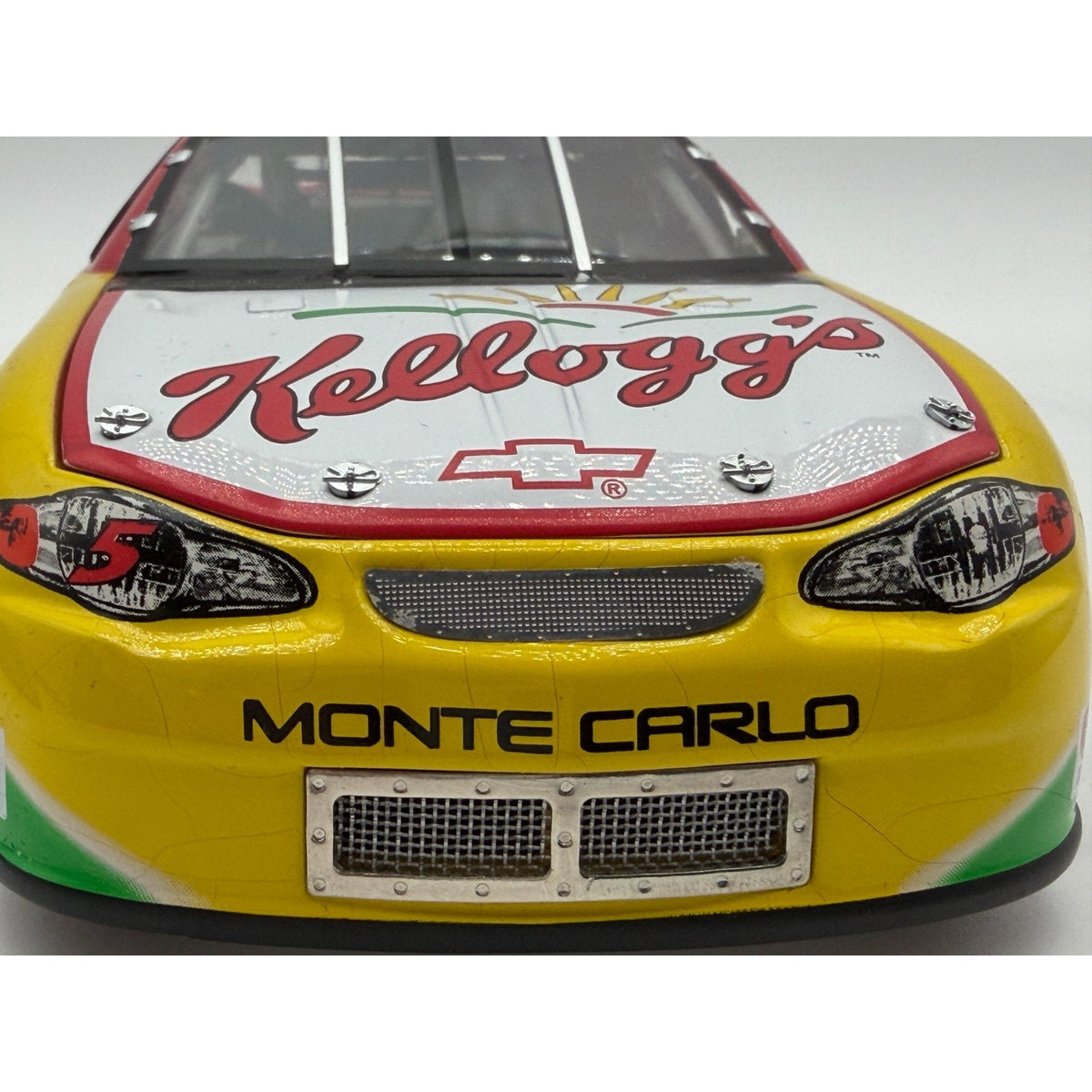 Terry Labonte #5 Kellogg's 2000 Monte Carlo Team Caliber 1/2340 DIN 506