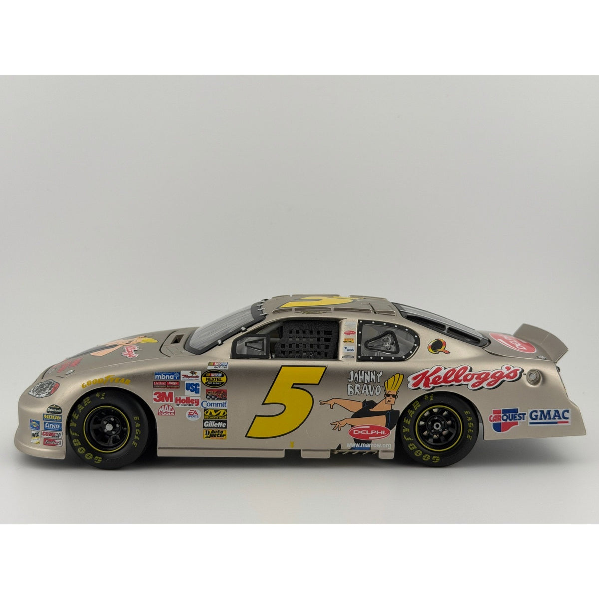 Kyle Busch #5 Johnny Bravo 2005 Team Caliber Preferred Nickel 1/180 DIN 60