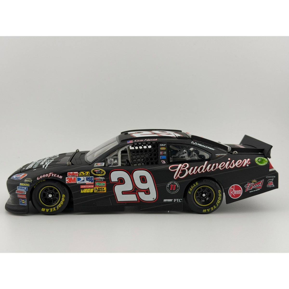Kevin Harvick #29 Budweiser Military Tribute 2011 Impala SS 1:24 DIN 399