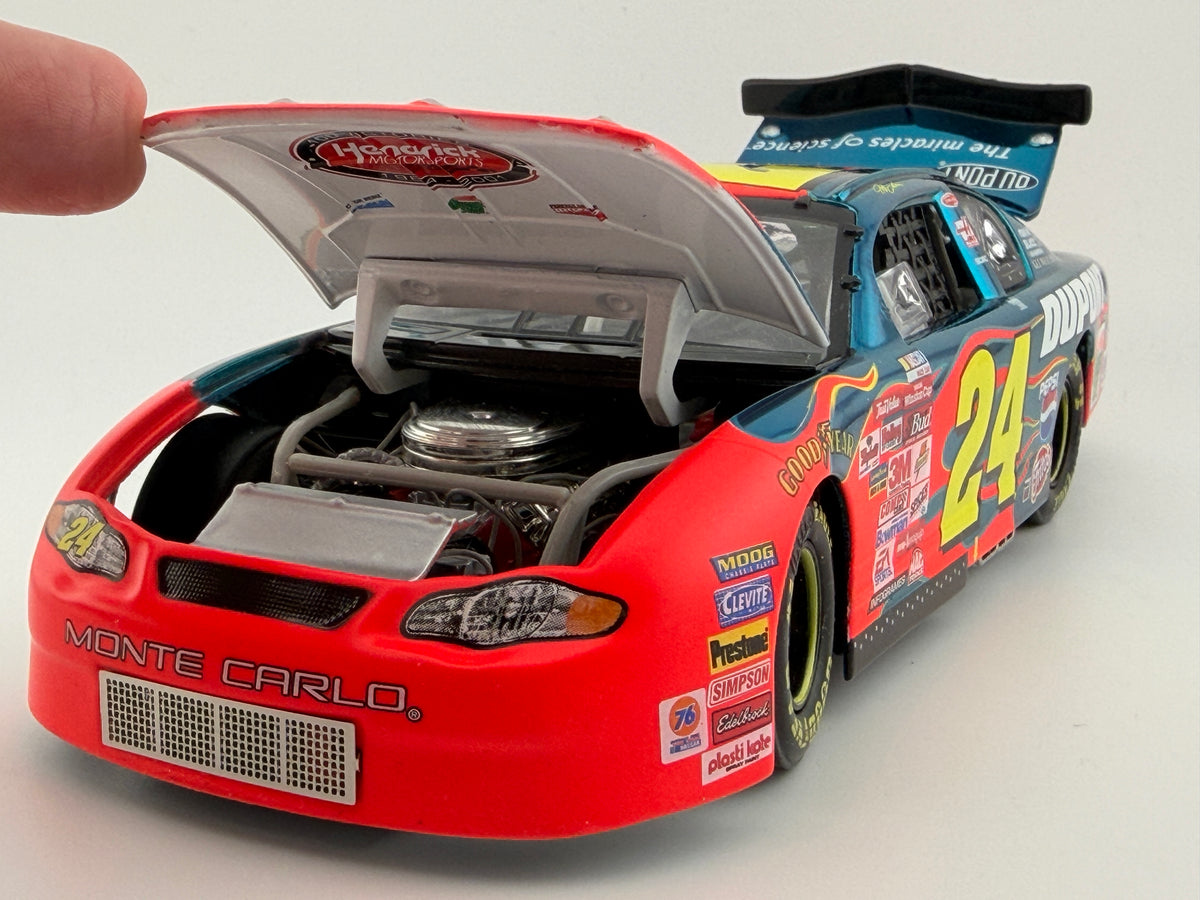 Jeff Gordon #24 DuPont 2001 HMS 100th Victory Color Chrome 1:24