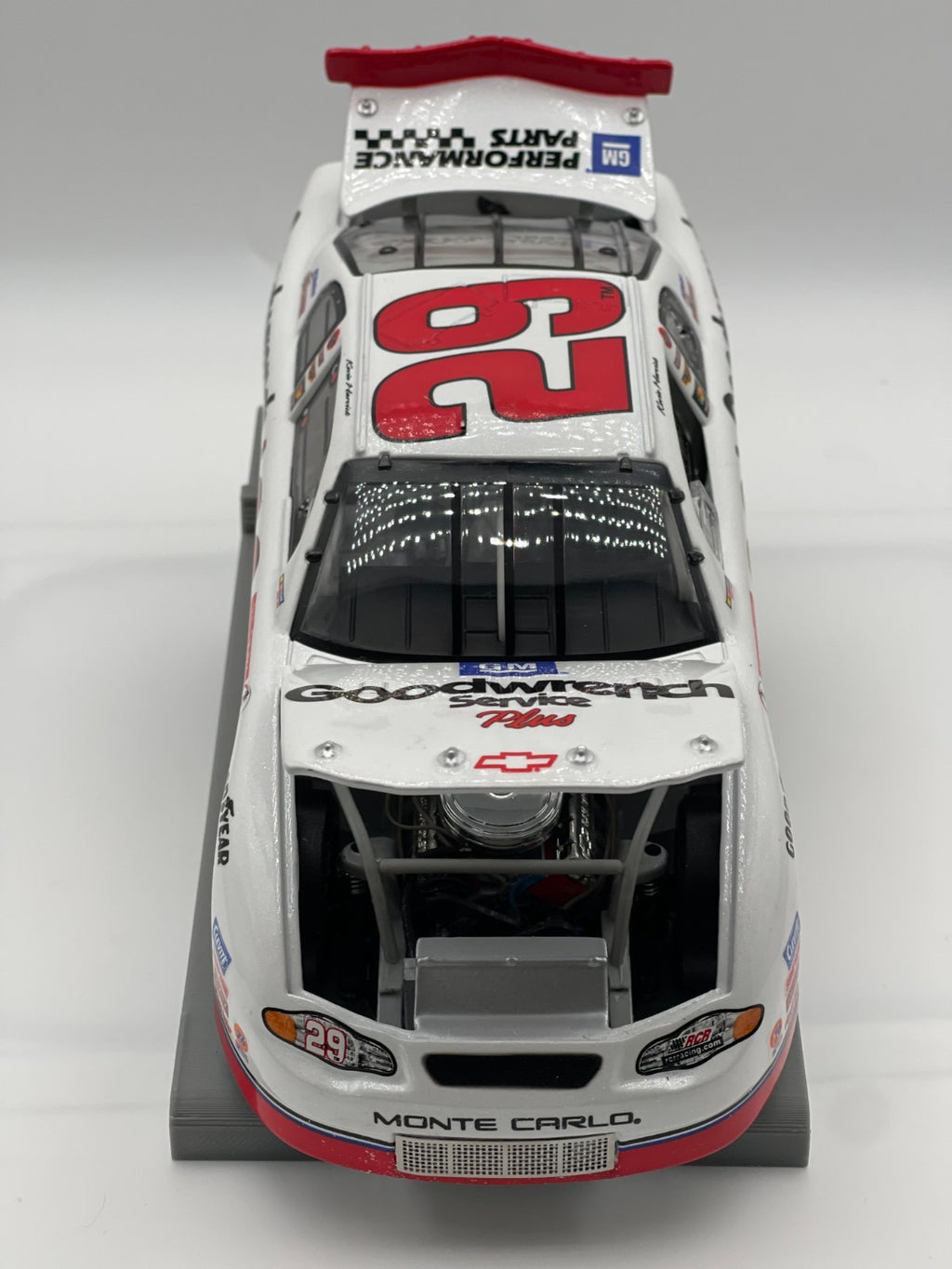 Kevin Harvick #29 GM Goodwrench 2001 Rookie of the Year Monte Carlo 1:24 NASCAR - original photograph 3