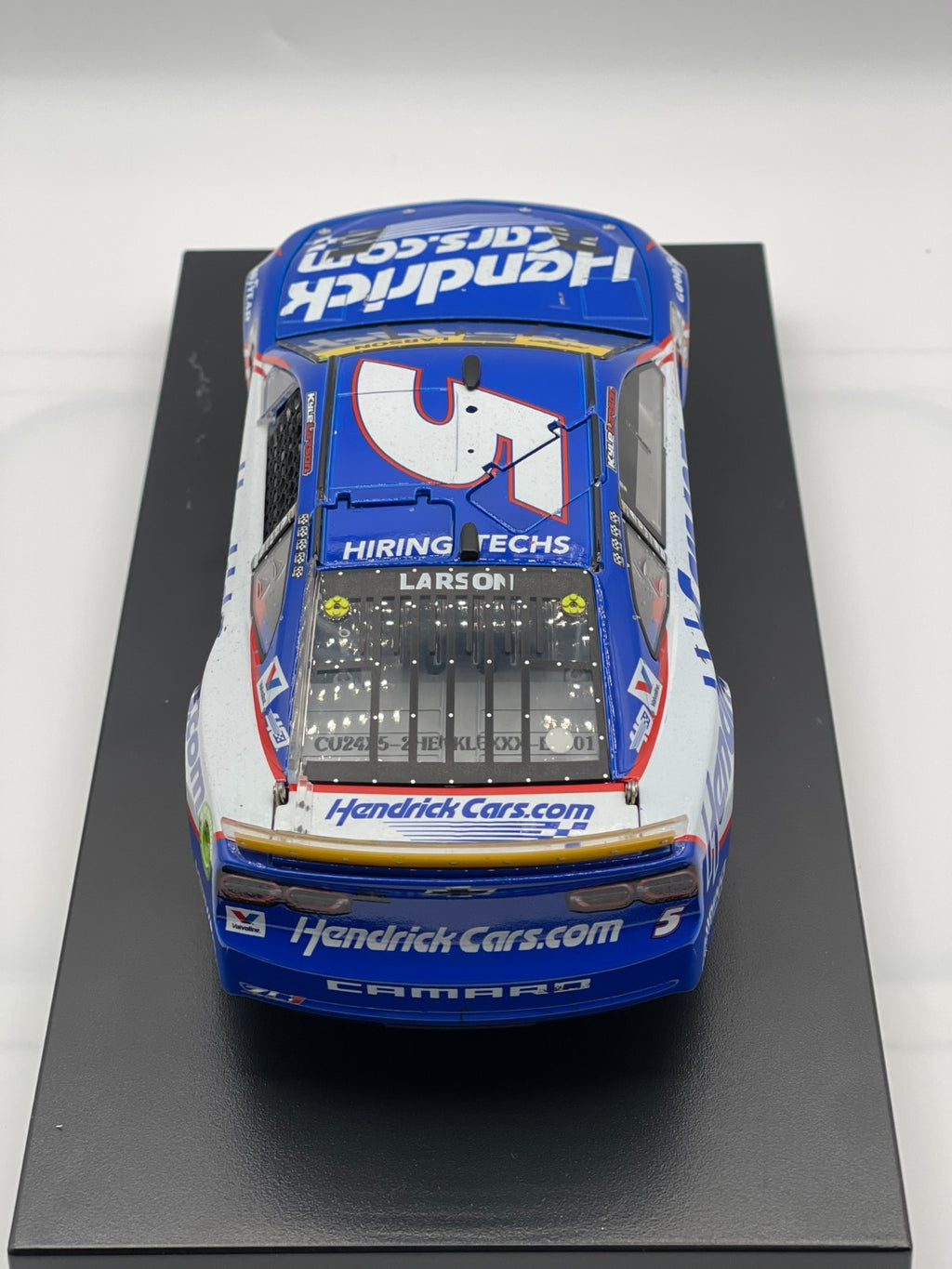 Kyle Larson #5 HendrickCars.com Bristol Win 2024 Camaro ZL1 ELITE 1/320 - original photograph 6