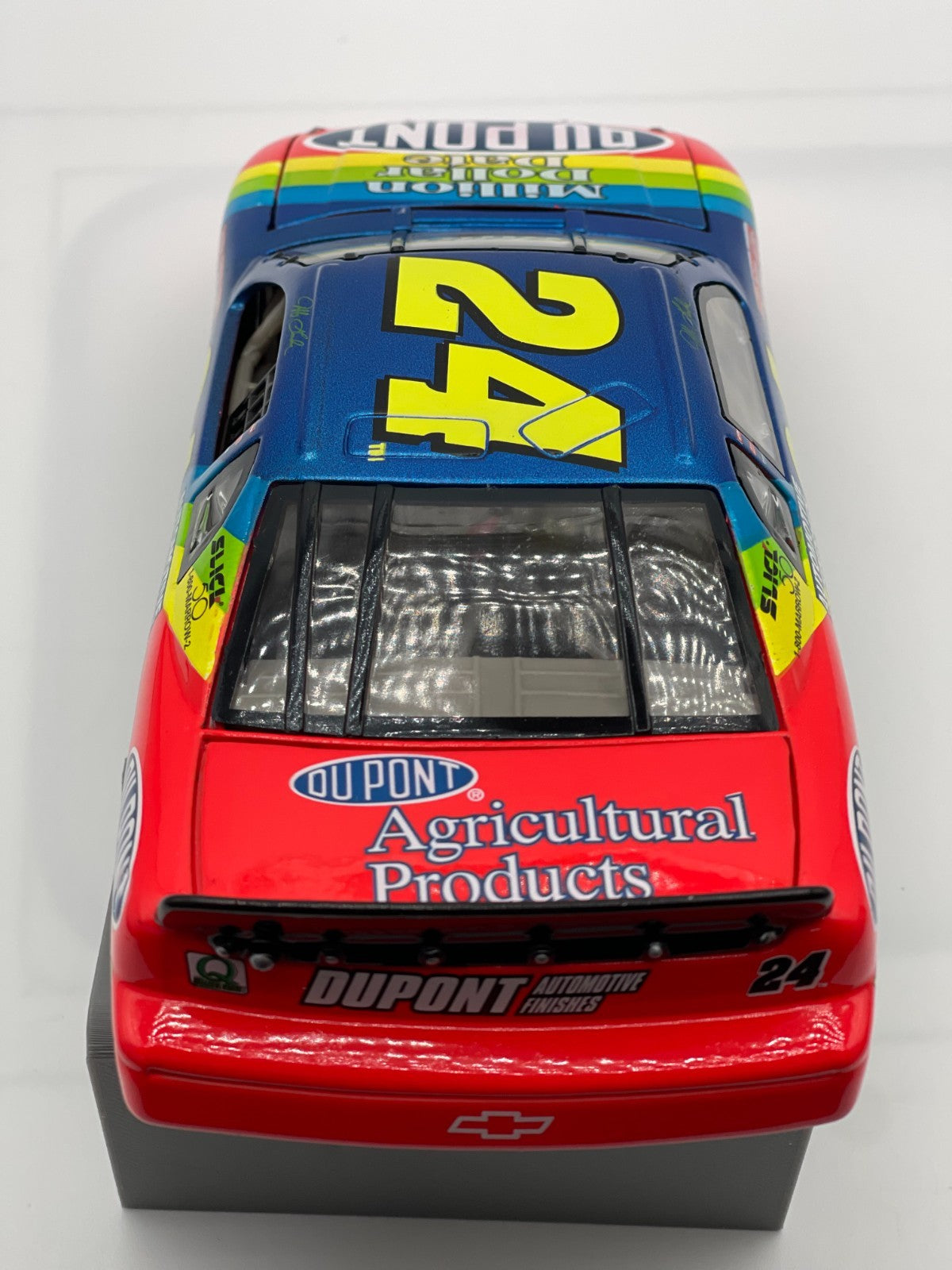 Jeff Gordon #24 DuPont Million Dollar Date 1997 Monte Carlo 1:24 NASCAR 1/15000