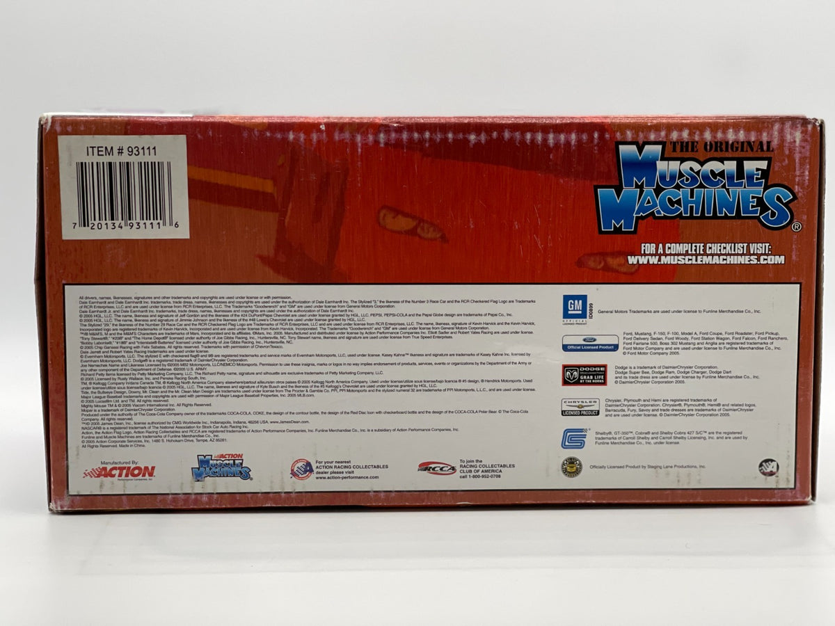 Dale Earnhardt Jr. #8 Muscle Machines 1955 Chevy Action Muscle Machines 1:24
