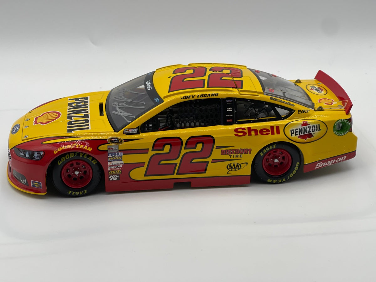 Joey Logano #22 Shell 2014 Fusion ELITE Auto 1:24 1/100 DIN 53 **READ**