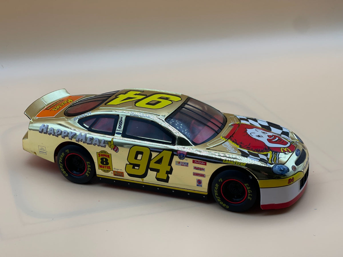 Bill Elliott #94 McDonalds 1998 Ford Taurus Racing Champions 1:24 NASCAR