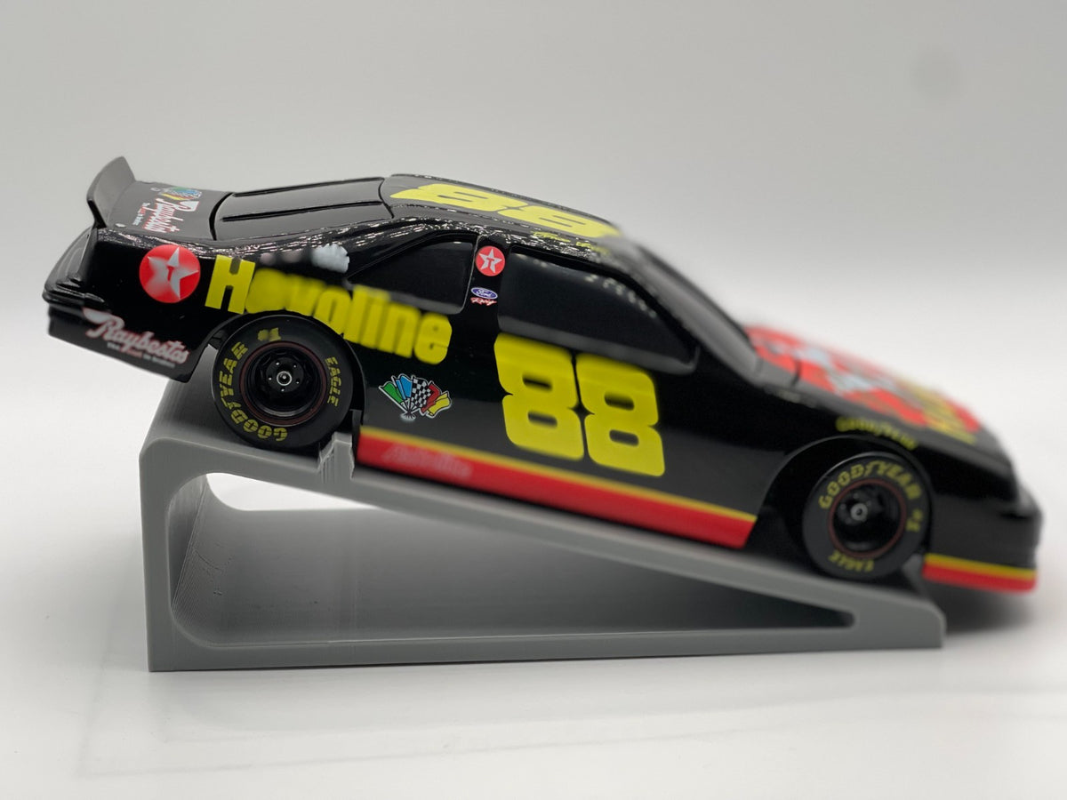 Ernie Irvan #88 Texaco Havoline 1995 Thunderbird Autographed Promo BWC 1:24