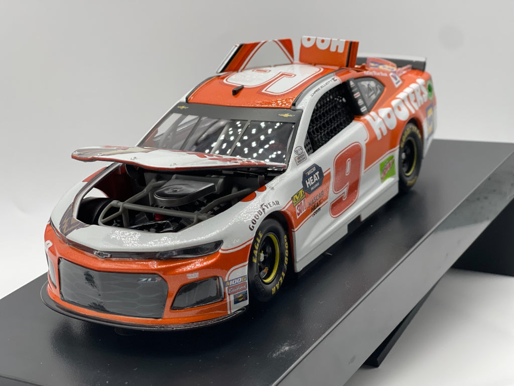 Chase Elliott #9 Hooters 2019 Camaro ZL1 1:24 NASCAR Diecast 1 of 2029