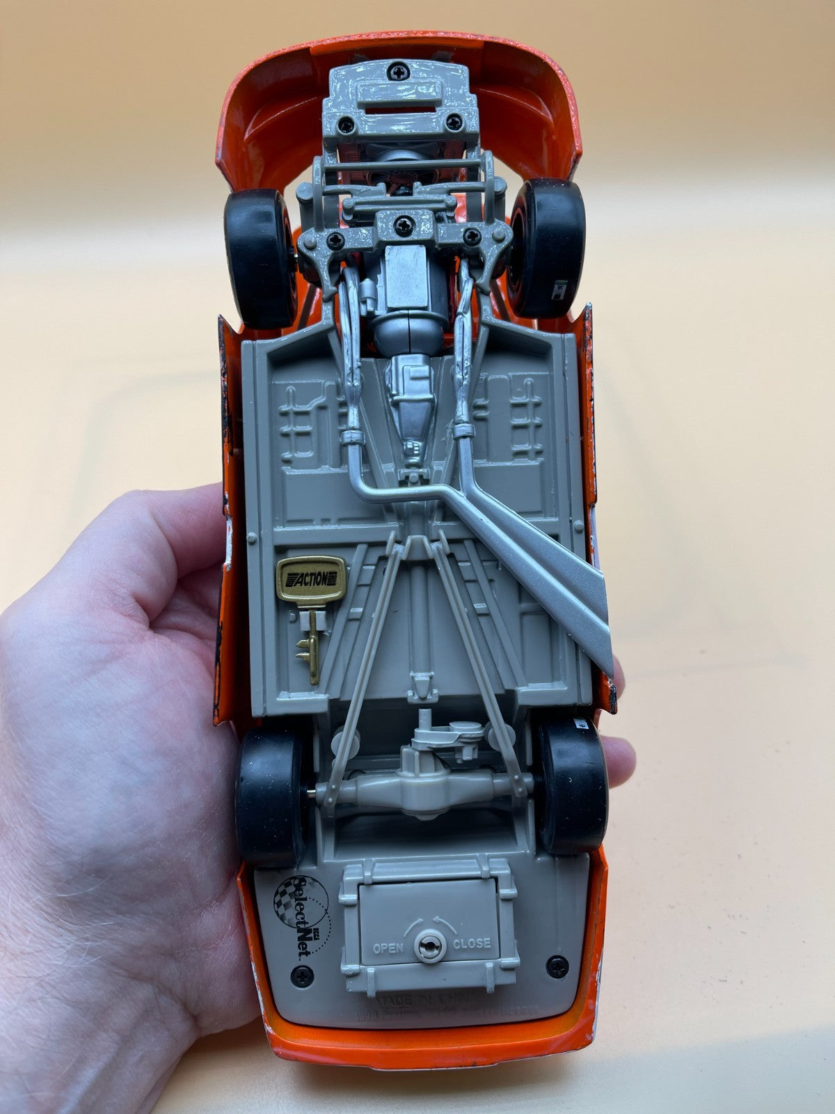 Tony Stewart #20 Home Depot 1999 Pontiac Clear Window Bank 1:24 NASCAR Diecast - original photograph 7
