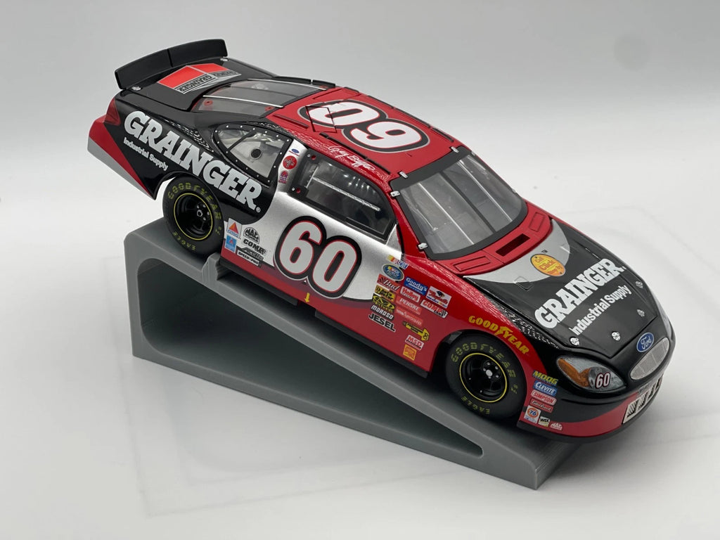 Greg Biffle #60 Grainger Team Caliber Preferred 2002 Taurus 1:24 NASCAR - original photograph 5