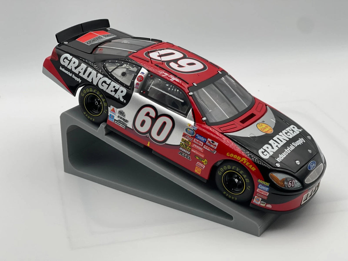 Greg Biffle #60 Grainger Team Caliber Preferred 2002 Taurus 1:24 NASCAR - original photograph 5