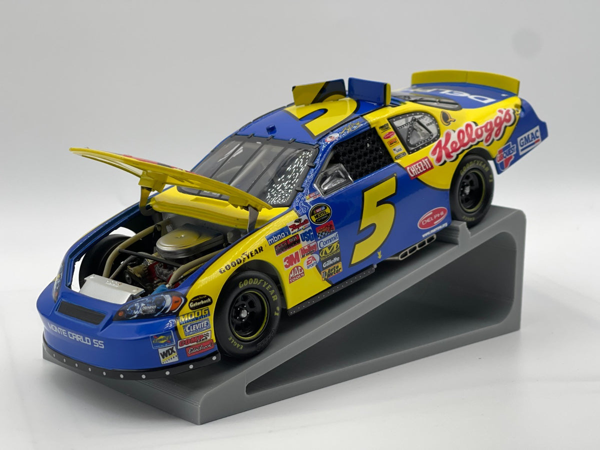 Kyle Busch #5 Kellogg's 2006 Monte Carlo Club Car 1:24 1/288 DIN 156