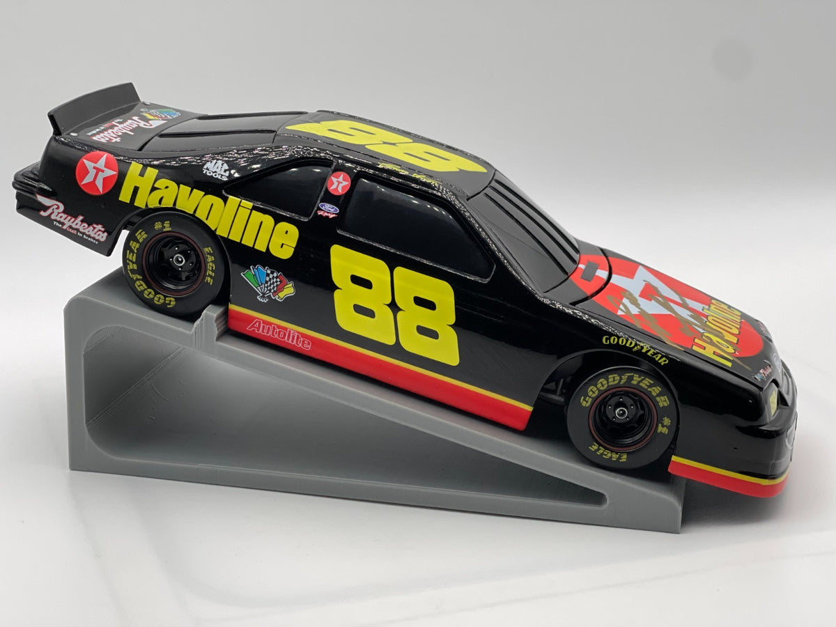 Ernie Irvan #88 Texaco Havoline 1995 Thunderbird Autographed Promo BWC 1:24