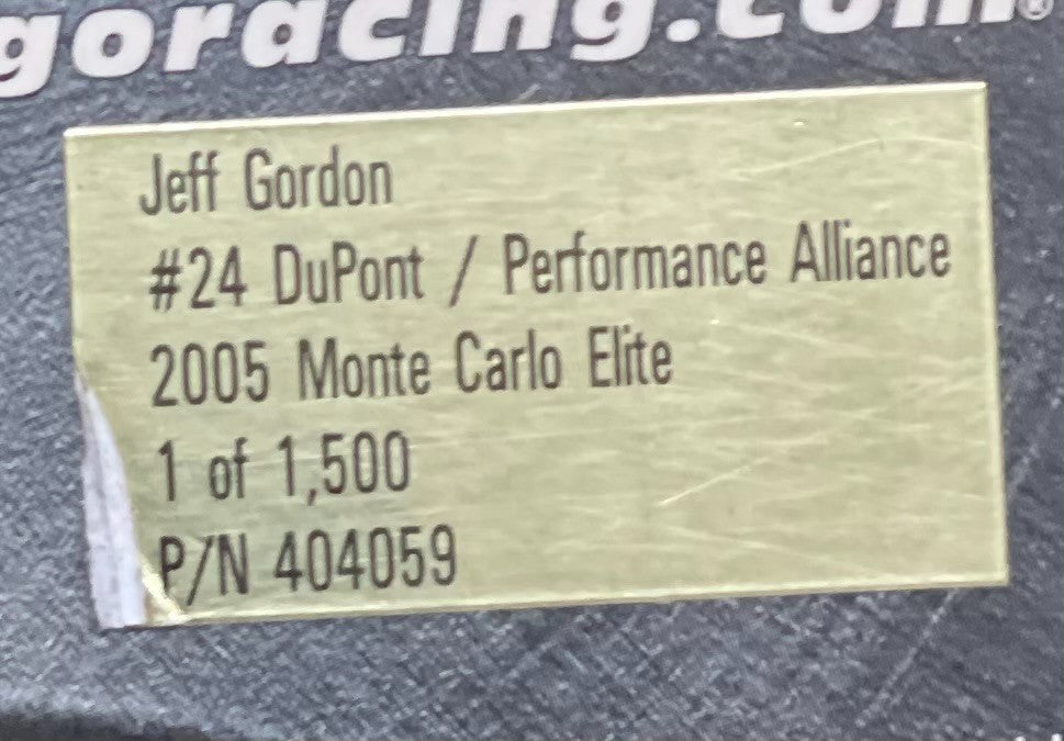 Jeff Gordon #24 DuPont Performance Alliance 2005 Monte Carlo ELITE 1:24 1/1500