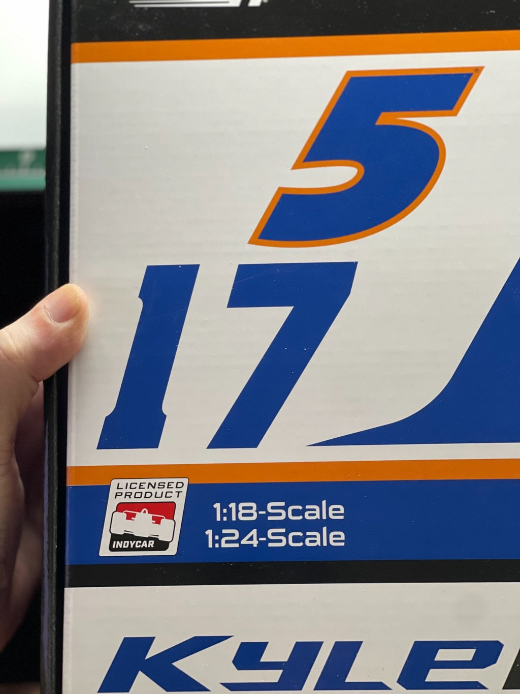 Kyle Larson #5 HendrickCars.com 2025 NASCAR / IndyCar 2-Pack 1/1360