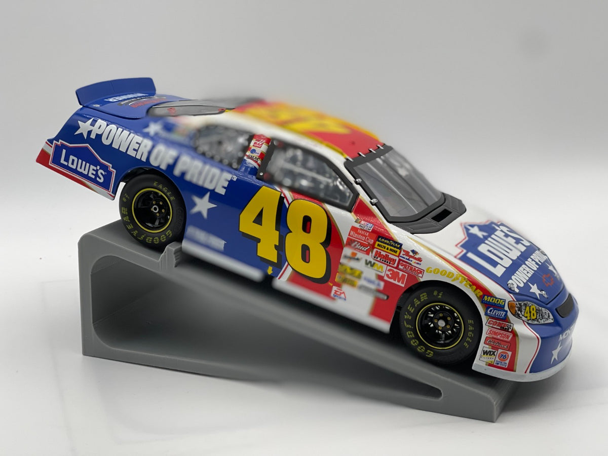 Jimmie Johnson #48 Lowe's Power of Pride 2003 Monte Carlo Team Caliber 1/2400
