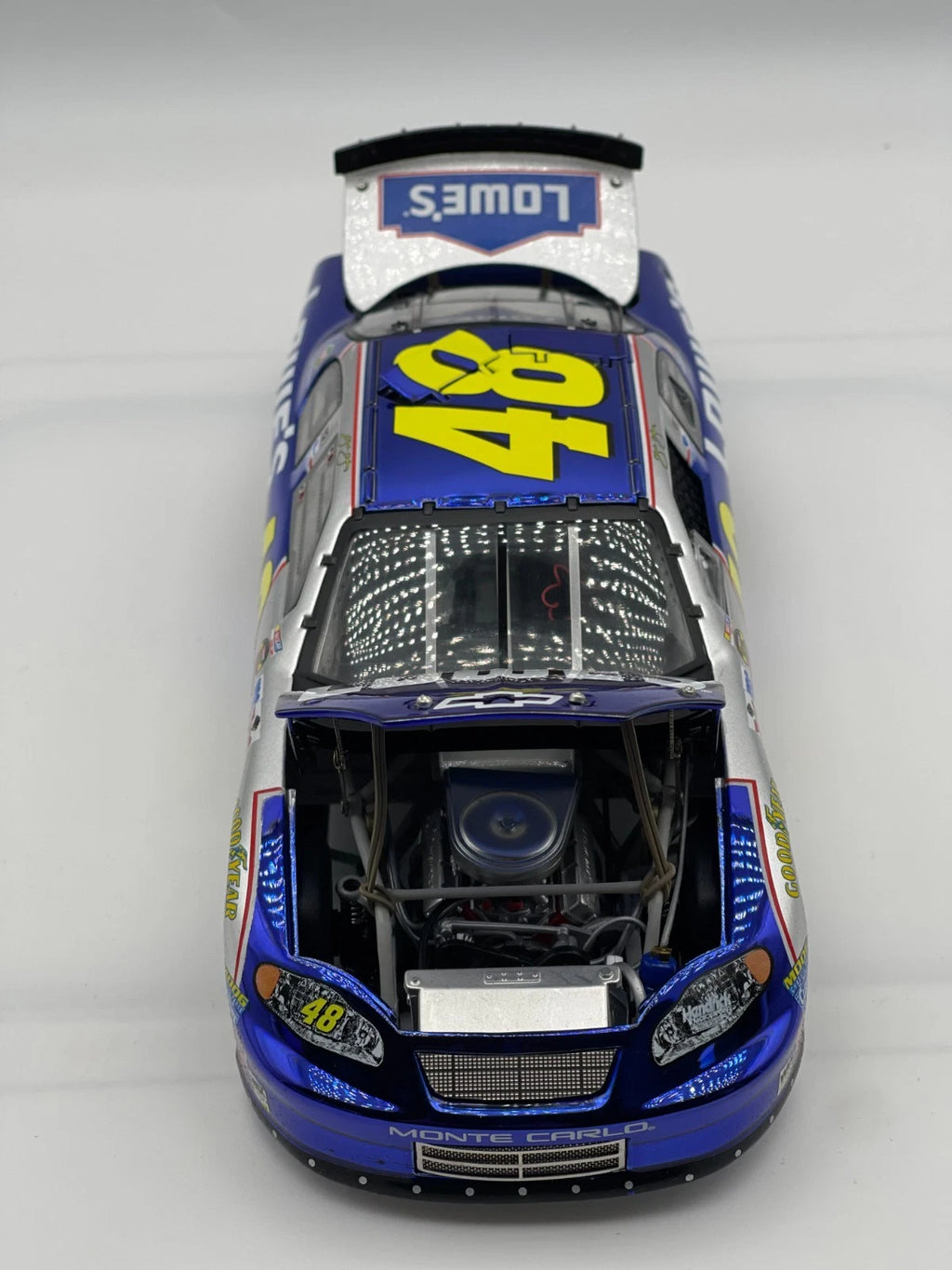 Jimmie Johnson #48 Lowe's 2004 Monte Carlo ELITE Color Chrome 1/480 DIN 327 - original photograph 4