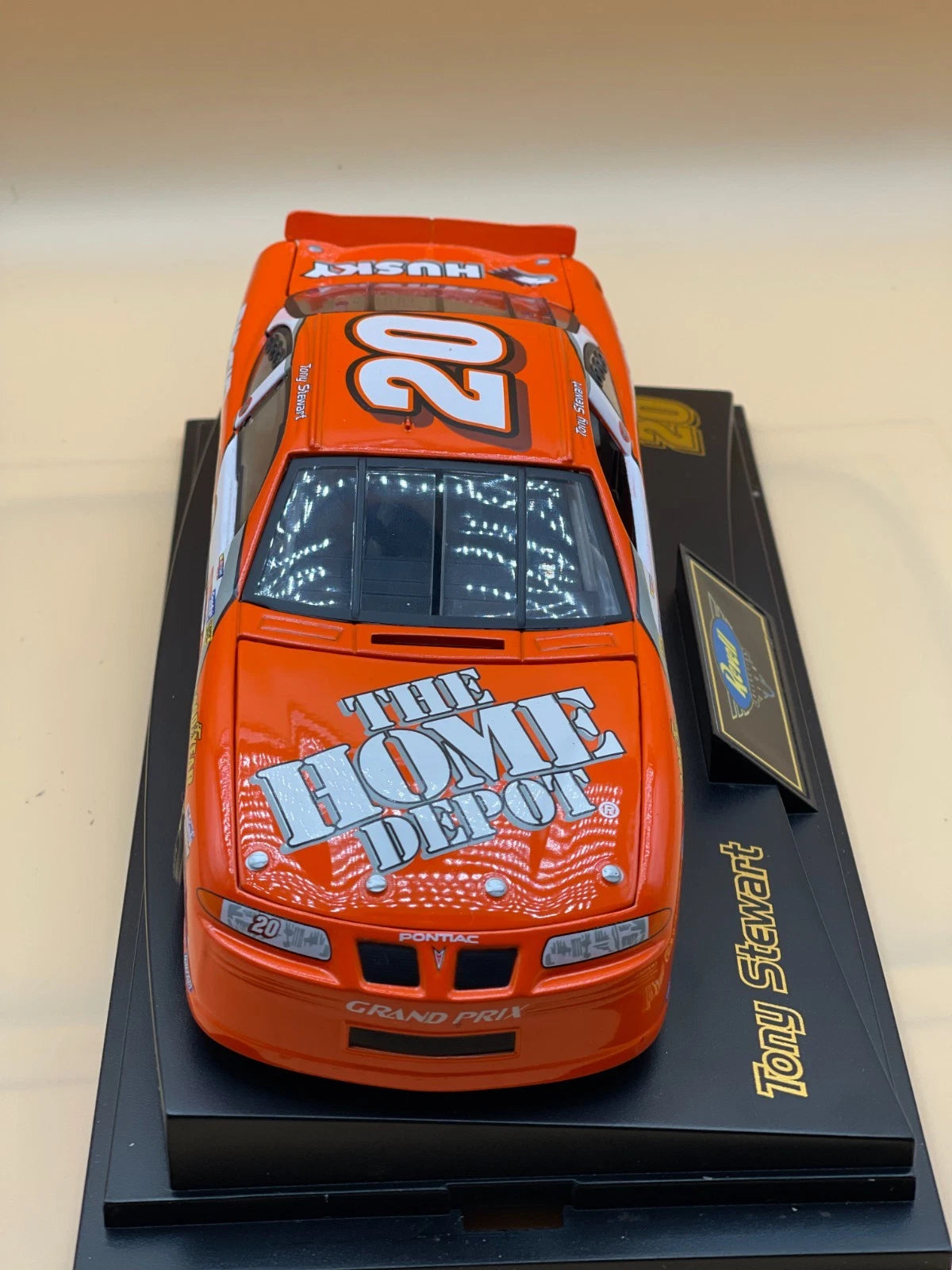 Tony Stewart #20 Home Depot 1999 Pontiac Revell 1:24 1/1002 - original photograph 4