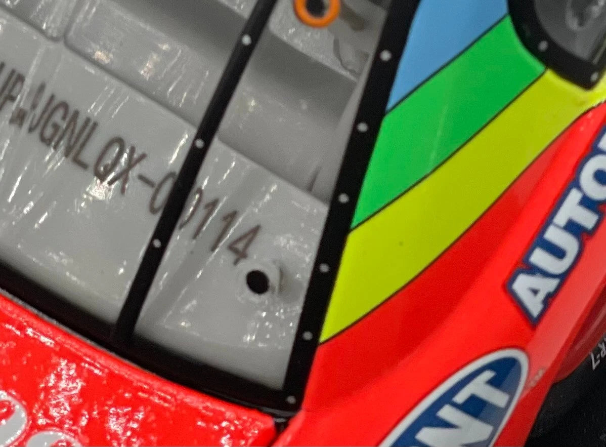 Jeff Gordon #24 DuPont 1996 Dover Win Liquid Color 1:24 NASCAR 1/144 DIN 114 - original photograph 9