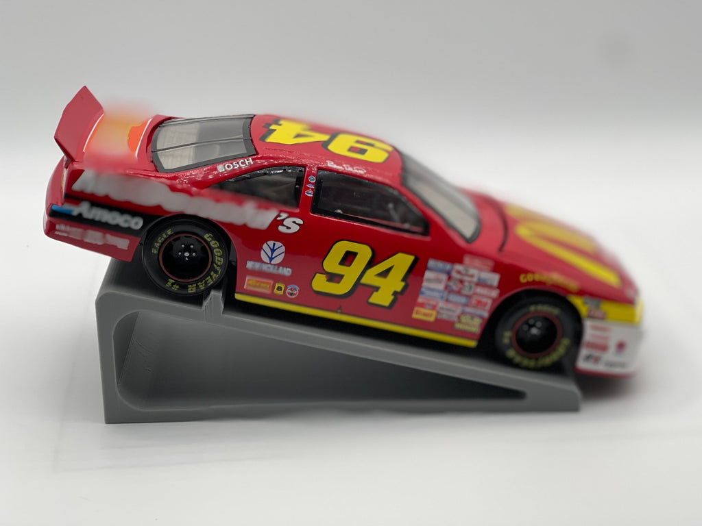 Bill Elliott #94 McDonald's 1997 Thunderbird 1:24 NASCAR Diecast 1/3500
