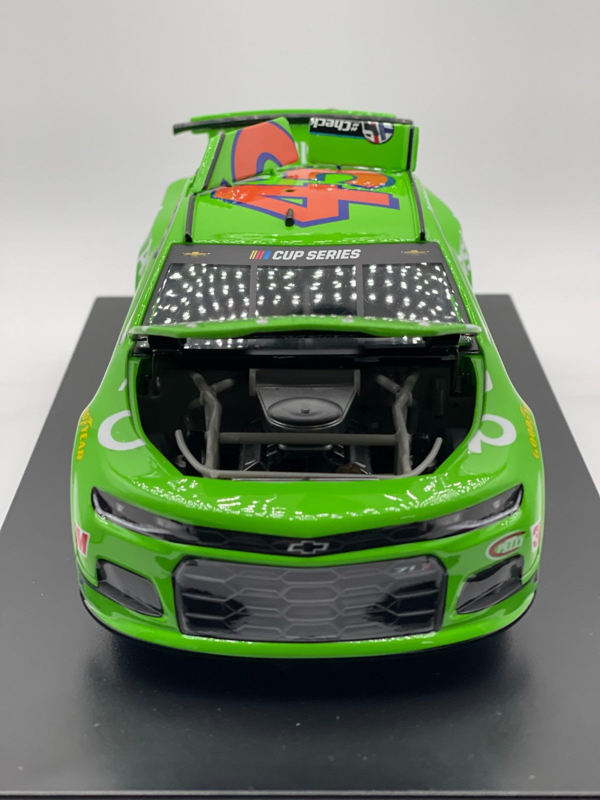 Bubba Wallace #43 Cash App 2020 Camaro ZL1 ELITE 1:24 1/100 DIN 55